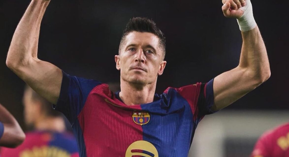@FabrizioRomano: 🔵🔴 11 La Liga games. 14 goals, 2 assists. Robert Lewandowski. BRACE. 🤖🇵🇱