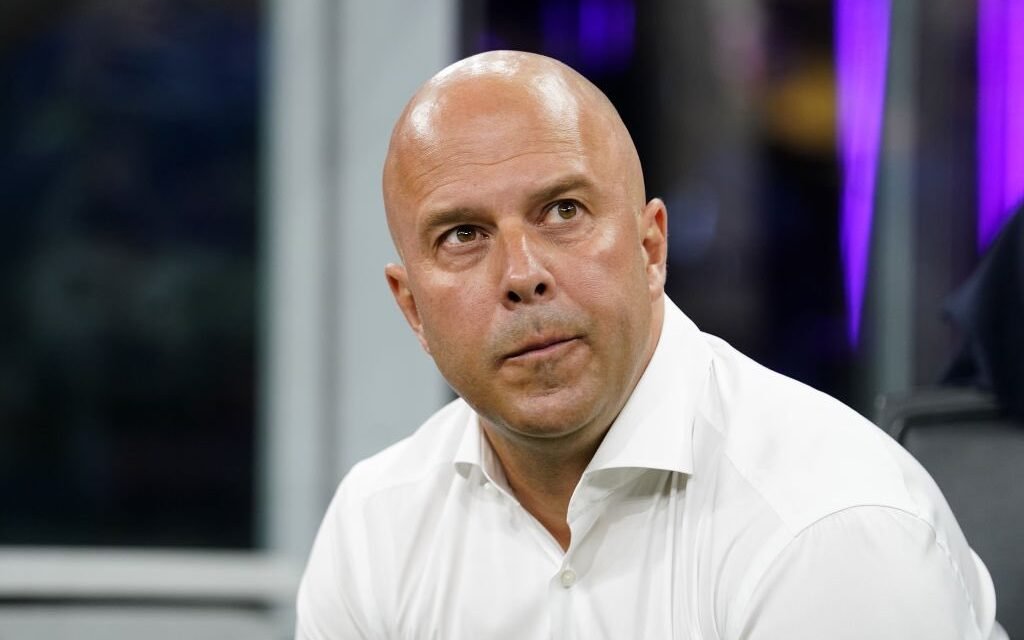 @FabrizioRomano: 🔴 Arne Slot: “To win this league, you need to win the difficult away games”. “We’re talking about Newcastle, Chelsea, City, Man United and Arsenal”.