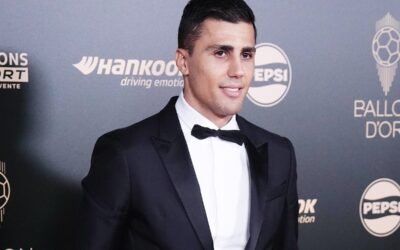 @FabrizioRomano: ❤️ Rodri: “One day told my father: stop, I leave football, my dream is over. But he told me… no, keep going, let’s try until the end”. “Today I’m here and I’m proud, I have to say thanks”.