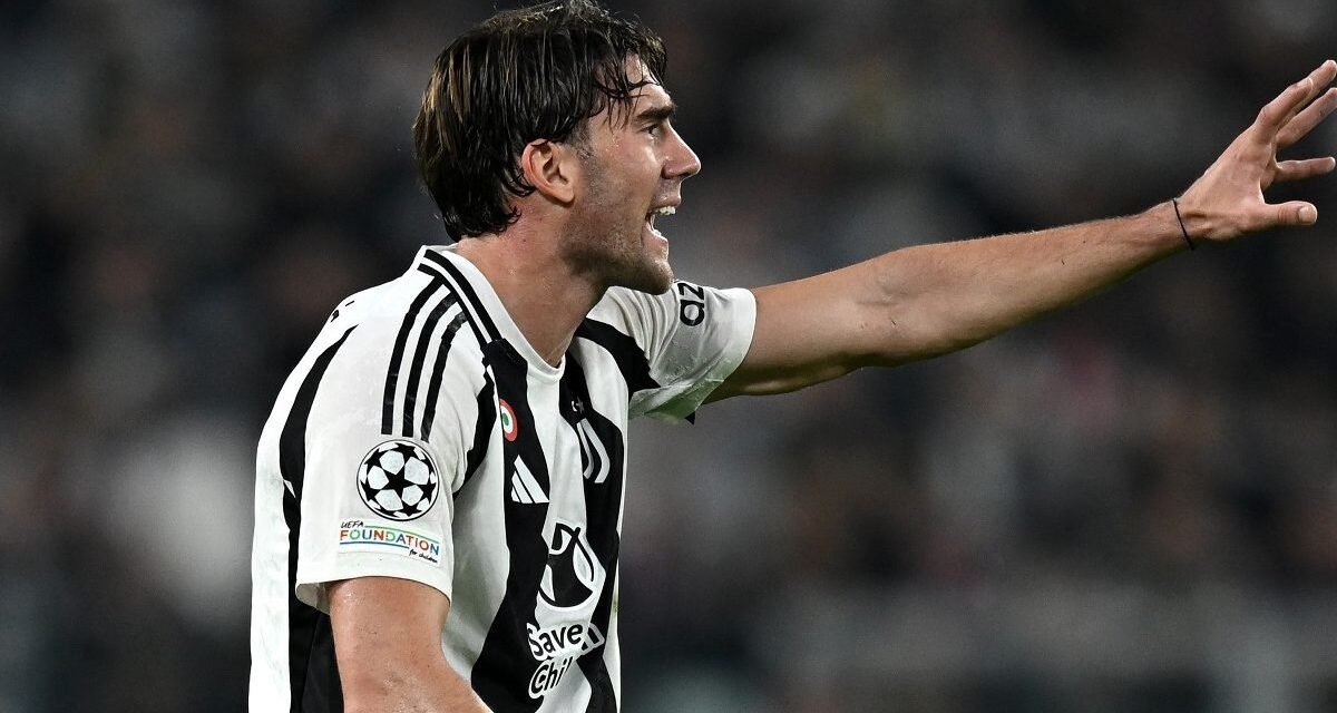 Rinnovo Vlahovic, la partita è alle battute iniziali. Si scalda la trattativa: cosa filtra sul futuro alla Juve